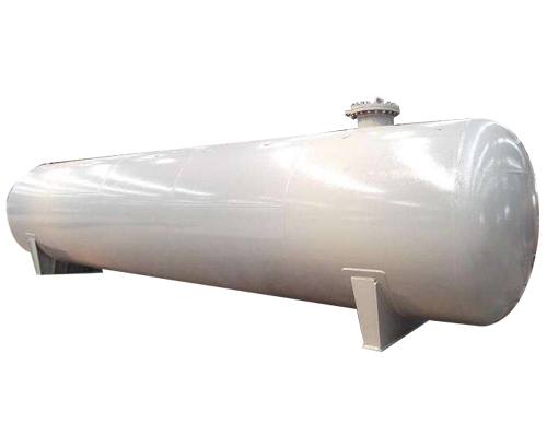 <b>工業(yè)純鋁板制汽車(chē)運輸槽車(chē)、臥式、立式貯罐、高位槽。不銹鋼、碳鋼制各種汽車(chē)運輸槽車(chē)，臥式、 立式貯槽，高位槽計量槽。特殊規格可按用戶(hù)需求設計、制造。</b>