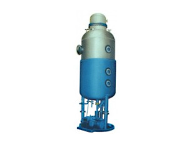 <b>整個(gè)設備可分為加熱蒸發(fā)室、加熱夾套、汽液分離器、攪拌器等四部分。我廠(chǎng)在夾套加熱的基礎上經(jīng)多方面研究,設計了內加熱、內循環(huán)加熱,蒸發(fā)結晶鍋、用戶(hù)使用后反映其蒸發(fā)效果比</b>